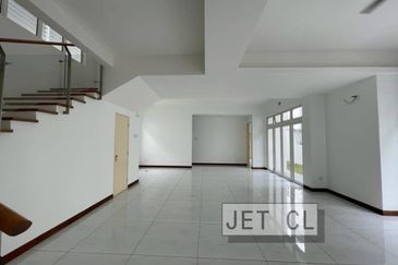 Casa Idaman, Setia Alam