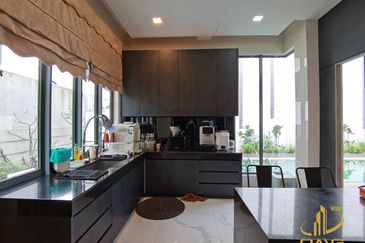 Casa Sutra, Alam Nusantara