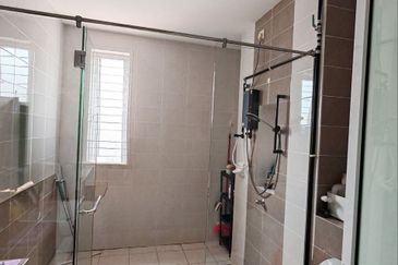 Jalan Setia Indah U13/12A