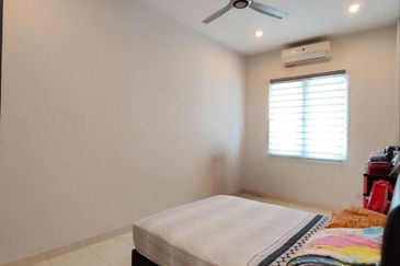 Jalan Setia Indah U13/12A