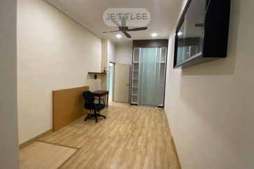 Jalan Setia Perdana U13/27E