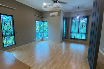 Jalan Setia Perdana U13/27E