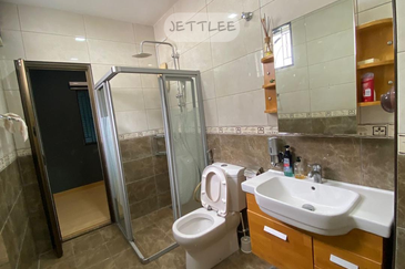 Jalan Setia Perdana U13/27E