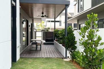 Dalia Residences @ Tropicana Aman