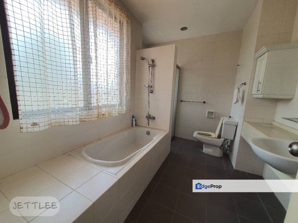 Glenmarie Cove Klang Double Storey Semi D, Selangor, Port Klang