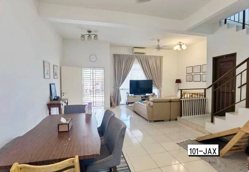 Setia Indah 9, Setia Alam