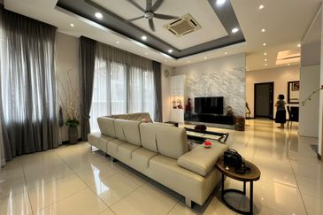 Jalan Setia Duta U13/21G