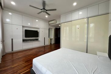 Jalan Setia Duta U13/21G