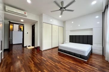 Jalan Setia Duta U13/21G