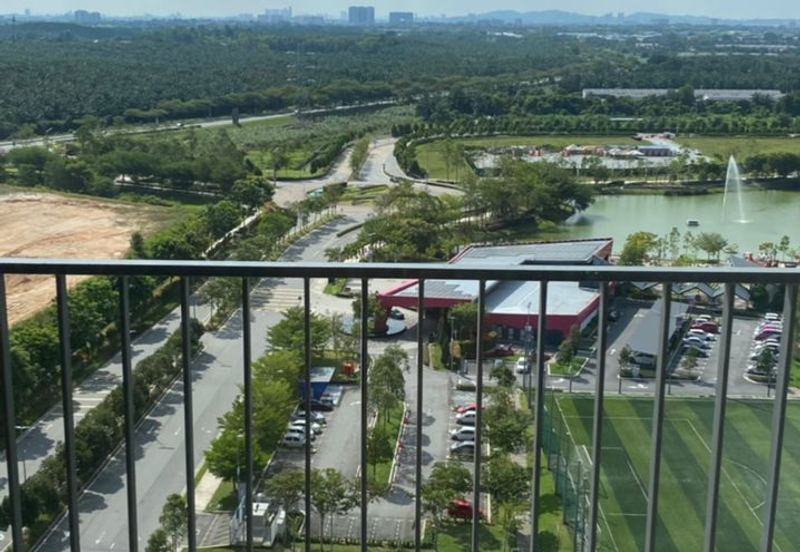 Amber Residence @ twentyfive.7