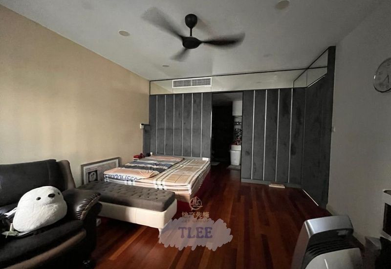 Broadleaf Residences, Hometree