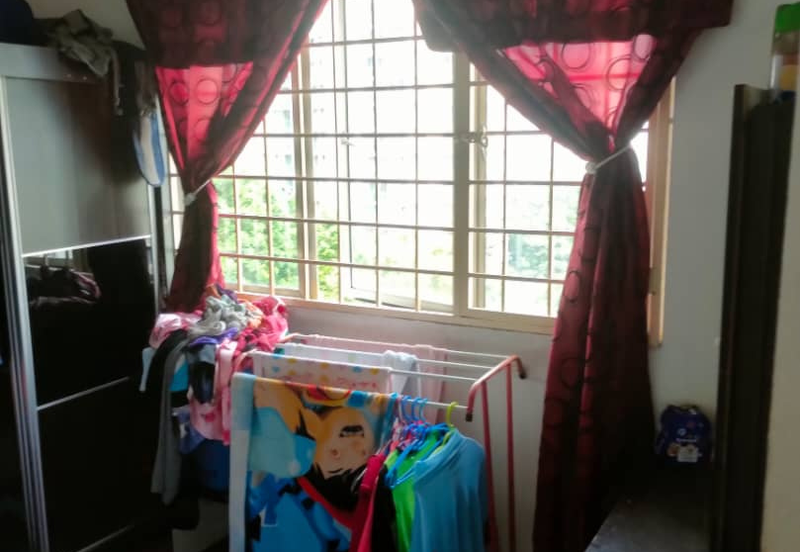 Meranti Apartment, Taman Subang Mewah