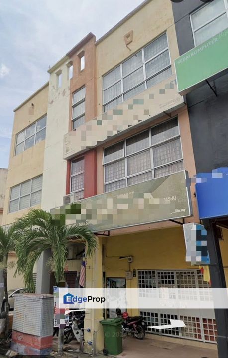 Bayu Perdana Klang 3 Storey Shoplot , Selangor, Klang