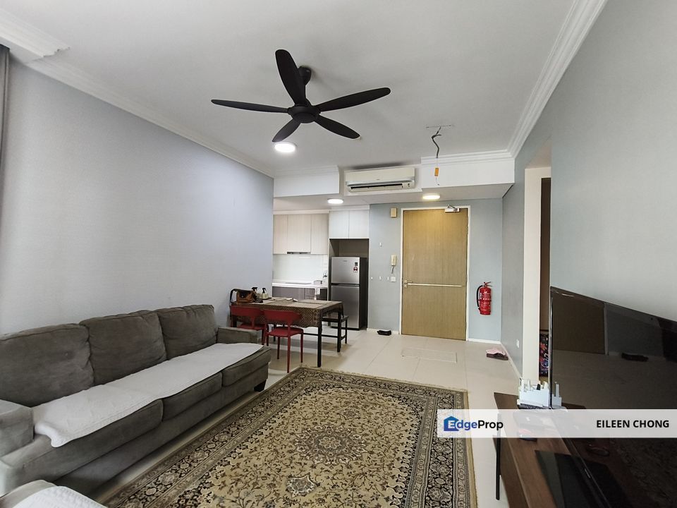 Mid Family size corner unit tastefully furnished Condo for sale at Cantara Residence Ara Damansara , Selangor, Ara Damansara