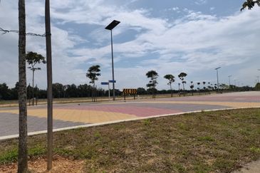 Pulau Indah Industrial Area