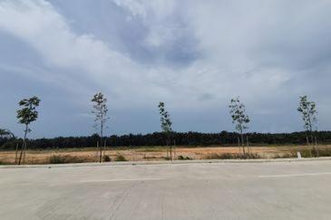 Pulau Indah Industrial Area