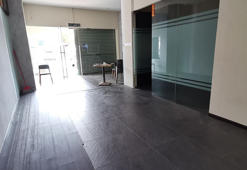 Pusat Perdagangan Seri Kembangan