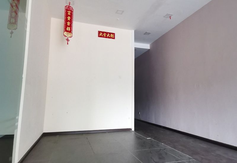 Pusat Perdagangan Seri Kembangan