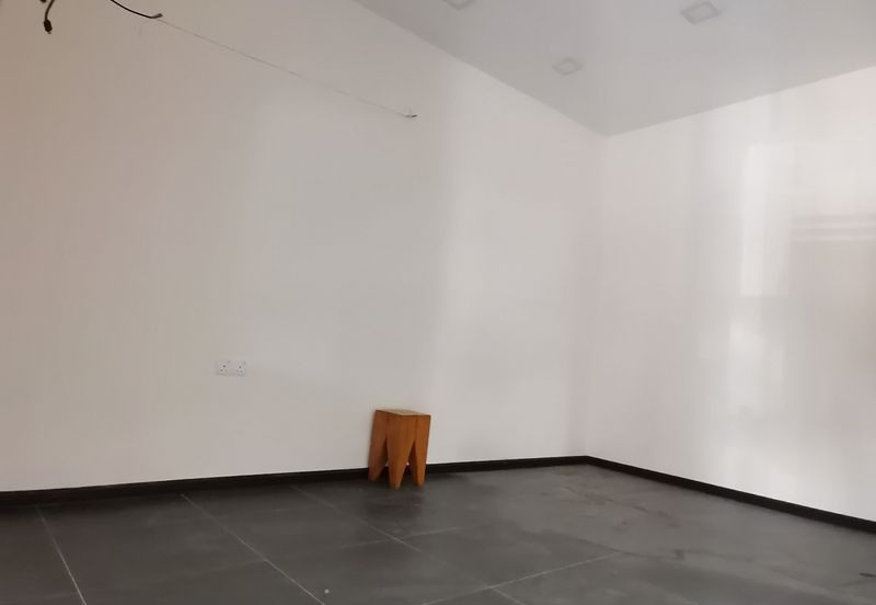 Pusat Perdagangan Seri Kembangan