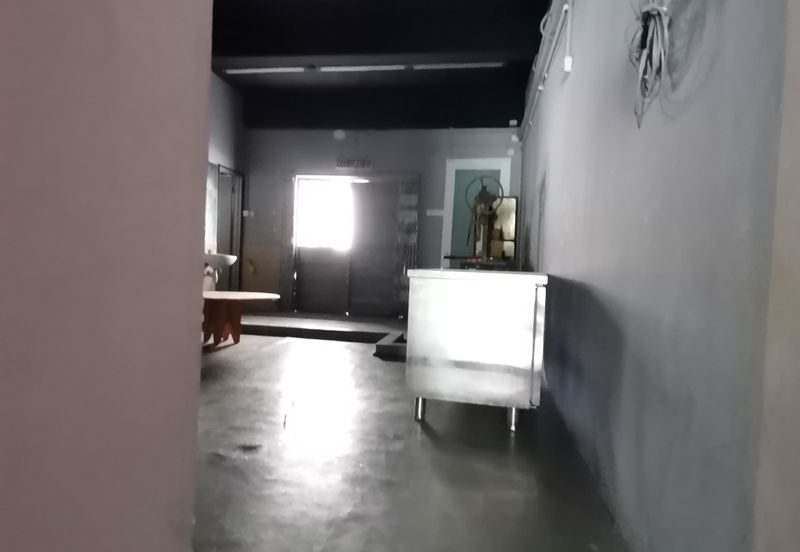 Pusat Perdagangan Seri Kembangan