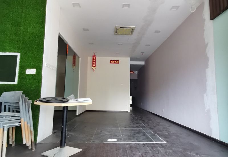 Pusat Perdagangan Seri Kembangan