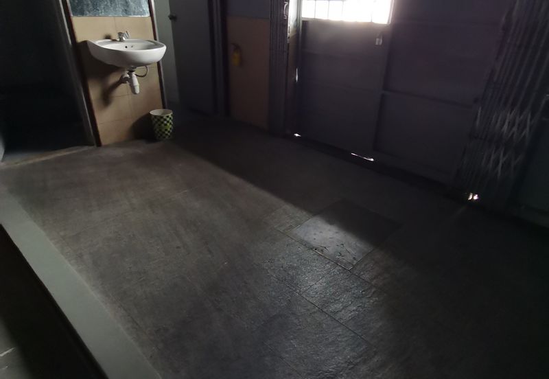 Pusat Perdagangan Seri Kembangan