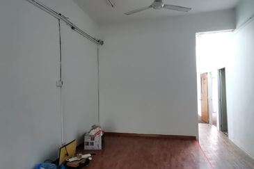 Prima Biz Hub, Taman Tasik Prima