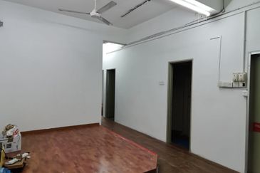 Prima Biz Hub, Taman Tasik Prima