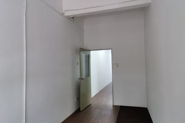 Prima Biz Hub, Taman Tasik Prima