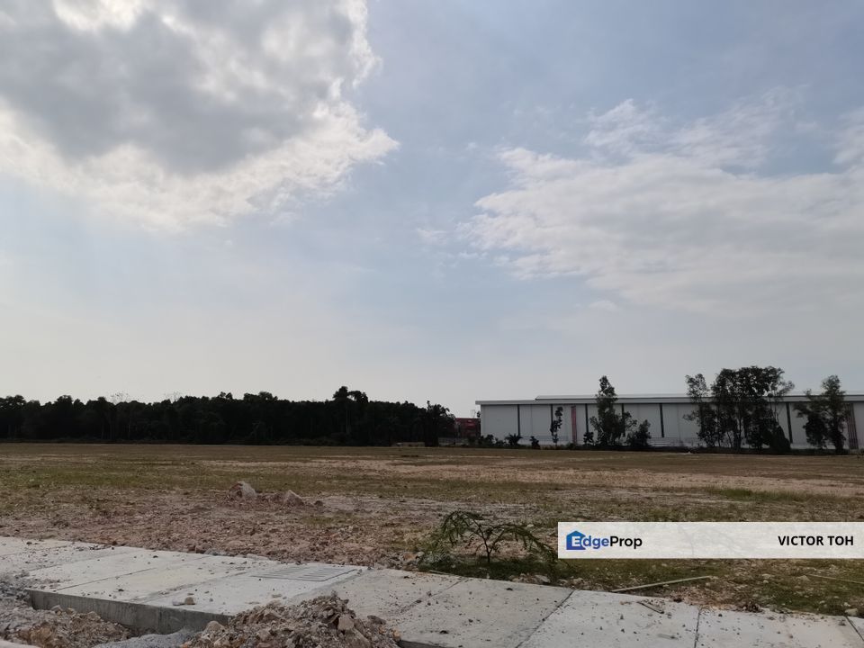 Puchong land facing main road land for sale, Selangor, Puchong