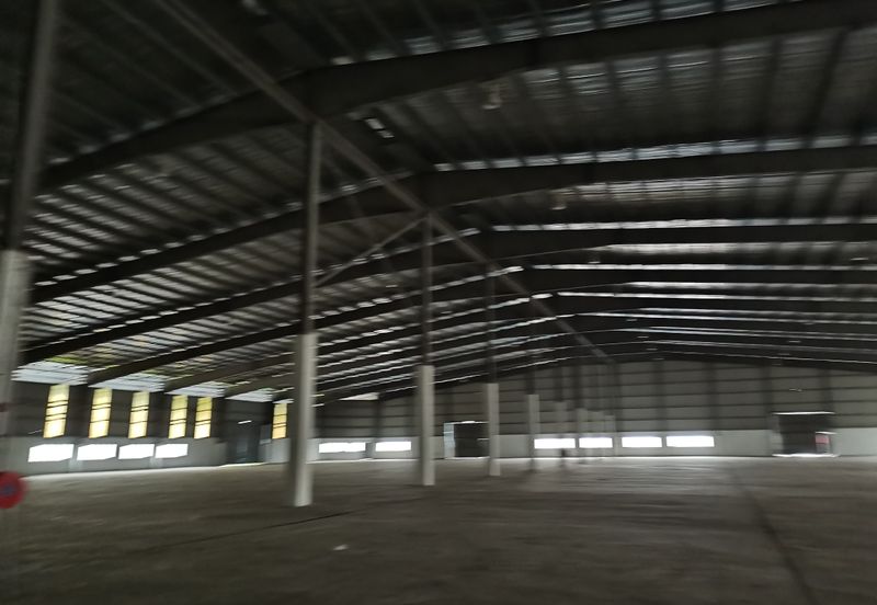 West Port, Pulau Indah