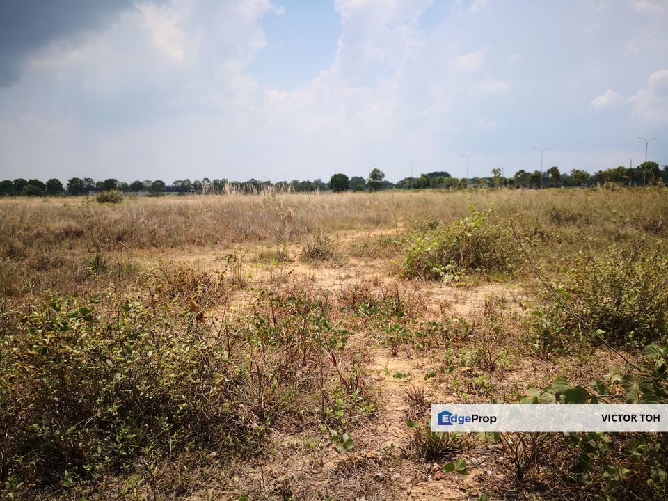 Agriculture land Pulau Meranti Puchong near Cyberjaya Sepang flat land for lease , Selangor, Puchong