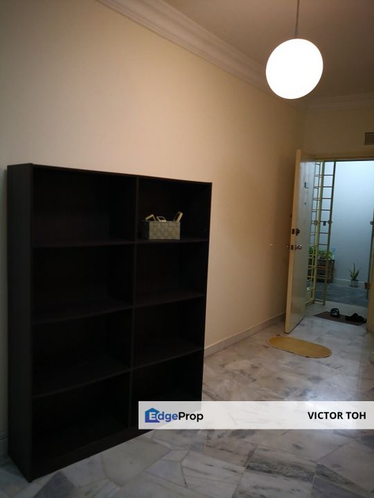 Pusat Bandar Puchong apartment right in-front Taman Wawasan Park , Selangor, Puchong