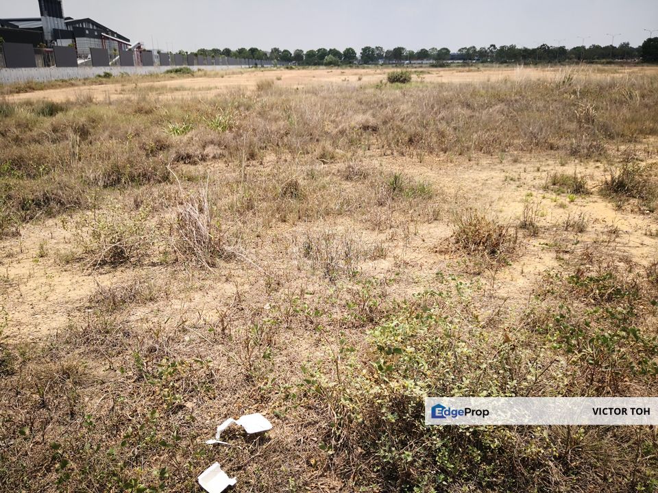 Sepang heavy industrial land , Selangor, Sepang