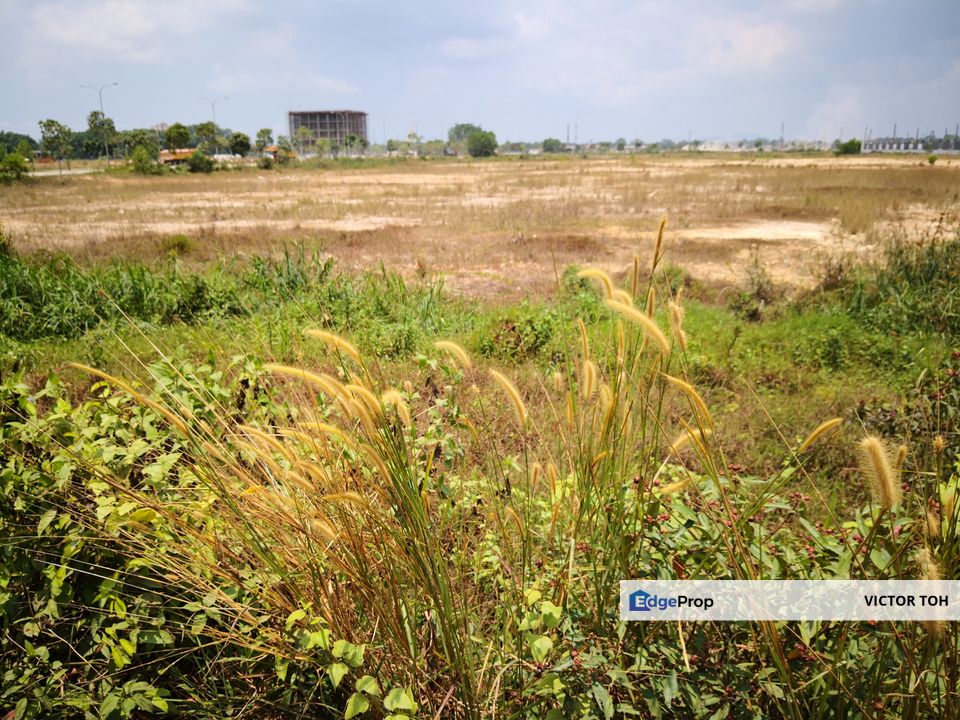 Sepang heavy industrial land , Selangor, Sepang
