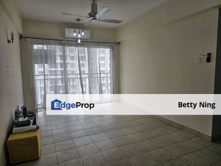 Very well kept unit facing morning sun and KLCC view, Selangor, Petaling Jaya