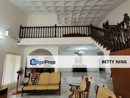 2 storey bungalow in guarded area in sought after location, Selangor, Petaling Jaya