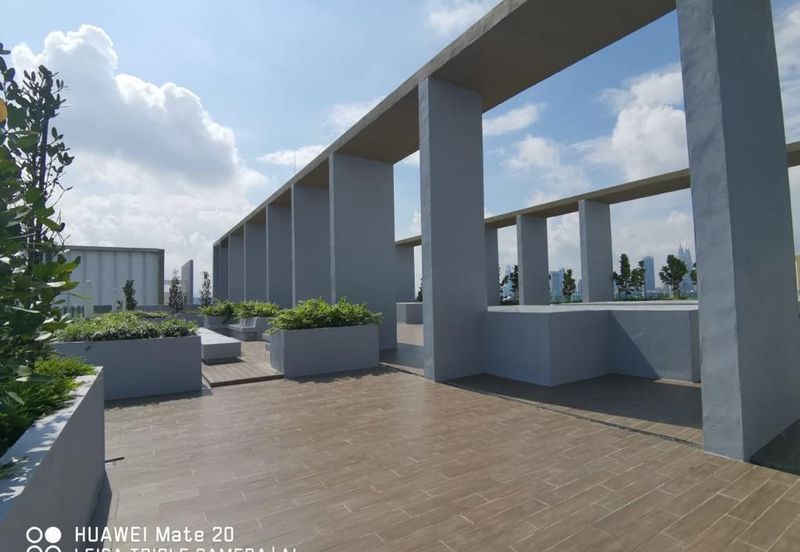 Platinum Splendor Residence