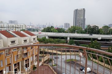 Metroview Condominium