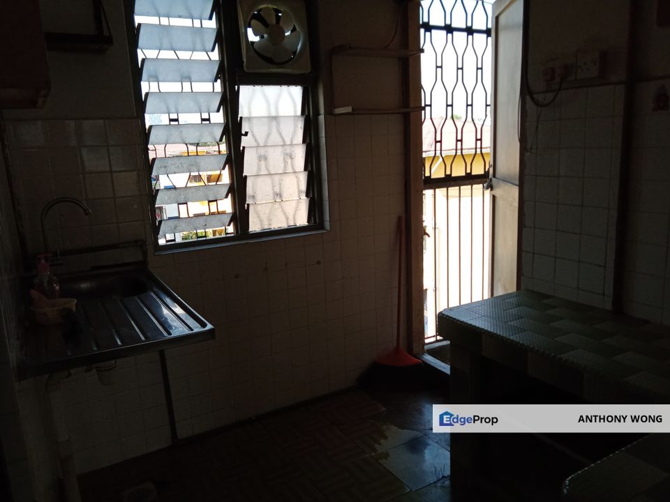Wangsa Maju Section 2 Flat For Sale rm178k, Kuala Lumpur, Wangsa Maju