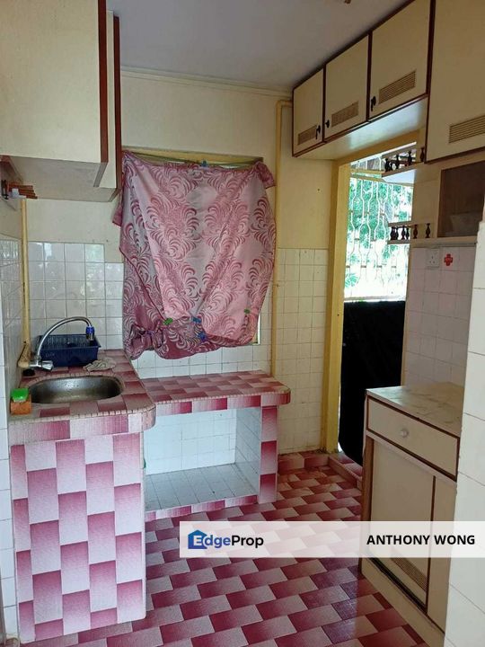 Wangsa Maju Section 2 Flat For Sale - 2nd floor, near LRT, Kuala Lumpur, Wangsa Maju