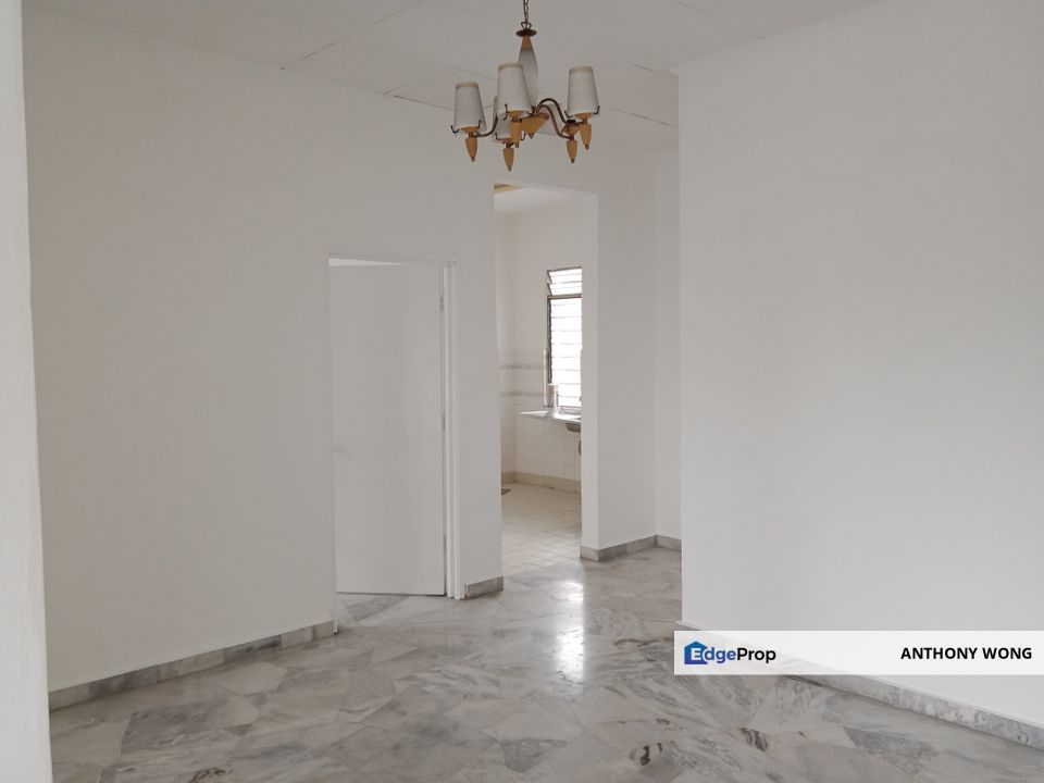 Kesuma Apartment For Sale rm290k, Selangor, Bandar Kinrara Puchong