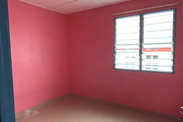 KL Pandan Jaya Flat For Sale rm190k