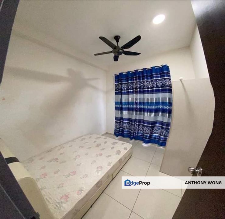 Kuala Lumpur Traders Square Condo For Sale rm570k, Kuala Lumpur, Gombak