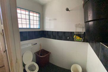 KL Pandan Jaya Flat For Sale rm190k