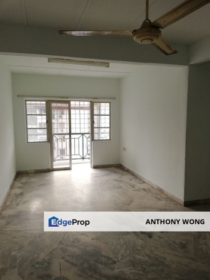 Setapak, Genting Court Condo For Sale rm230k, Kuala Lumpur, Setapak