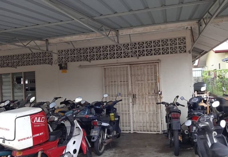 Petaling Jaya 1sty Landed House For Sale rm600k