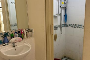 Seri Maya Condominium