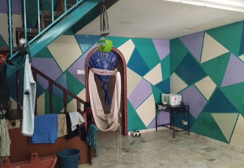 Taman Sri Bayu, Kampung Tasik Tambahan