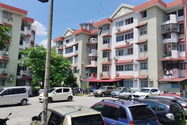 Kuchai Entrepreneurs Park Apartment For Sale - low floor